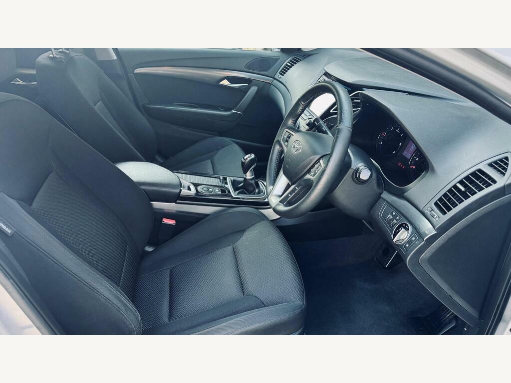 Hyundai I40 I40 Active Blue Drive Crdi Silver #15