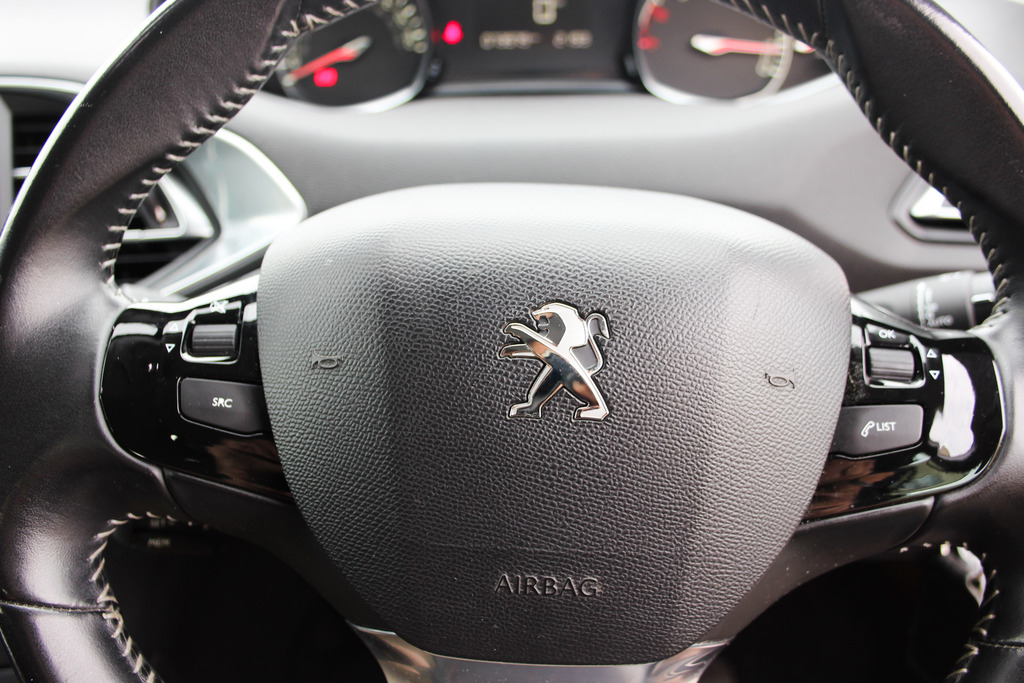 Peugeot 308 Puretech Active White #19