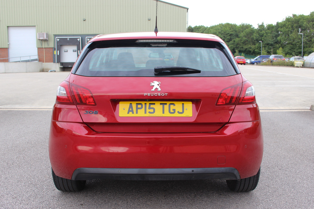 Peugeot 308 Allure Puretech 1.2 Red #6
