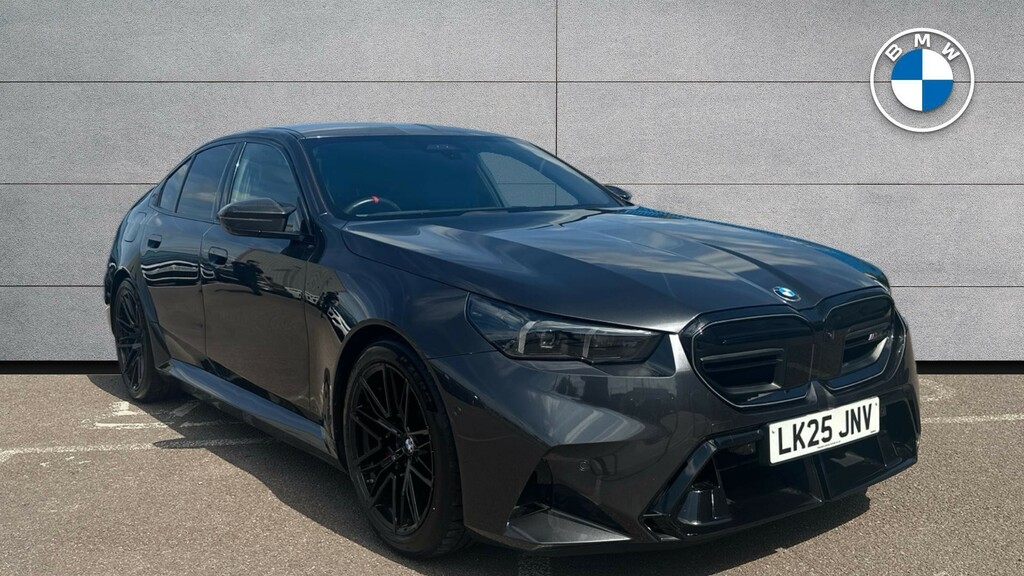 BMW M5 M5 Saloon 