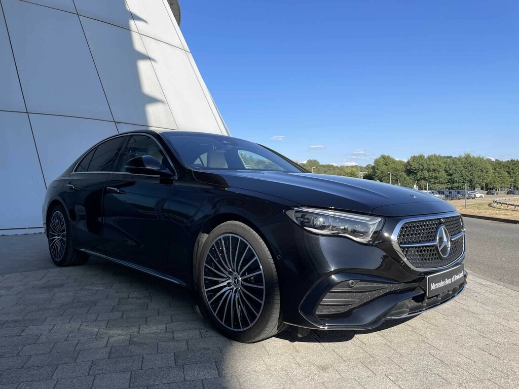 Mercedes-Benz E Class 2.0 E300e 25.4Kwh Amg Line Premium Plus Saloon 4 