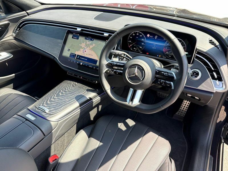 Mercedes-Benz E Class Estate KM24RHJ Blue #5
