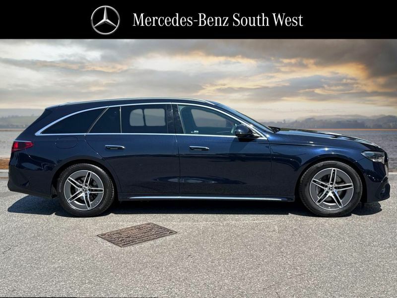 Mercedes-Benz E Class Estate KM24RHJ Blue #3