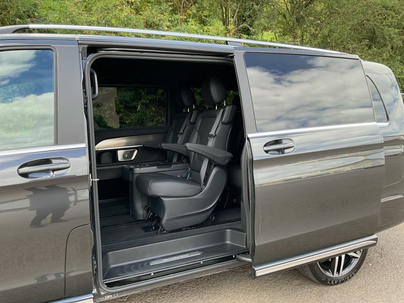 Mercedes-Benz V Class V 300 D Premium Amg Line Extra Long Black #47