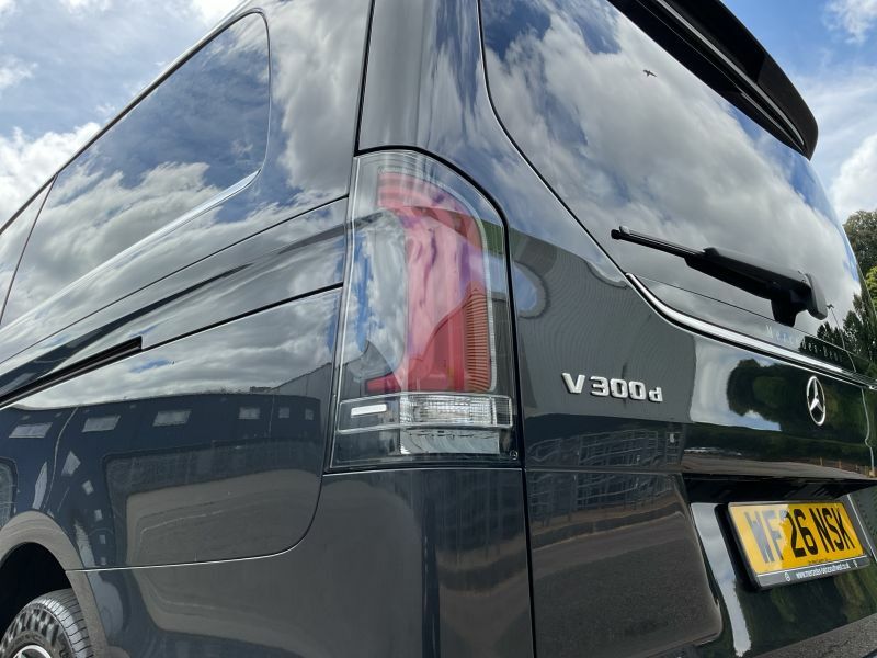 Mercedes-Benz V Class V 300 D Premium Amg Line Extra Long Black #22