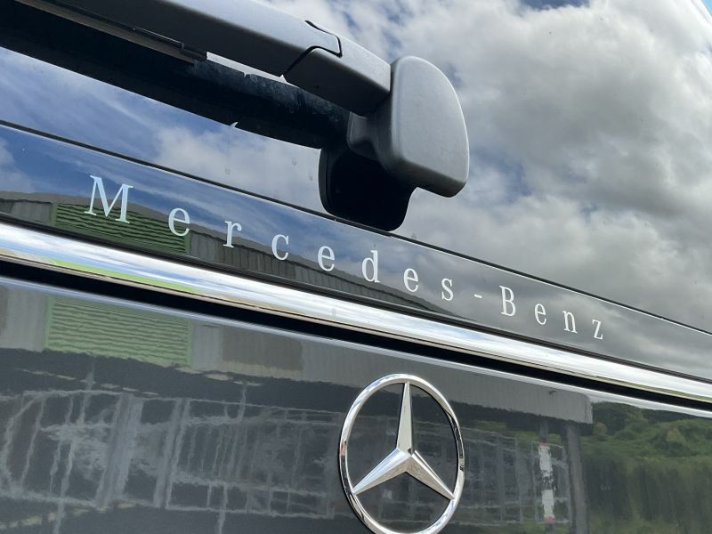 Mercedes-Benz V Class V 300 D Premium Amg Line Extra Long Black #24