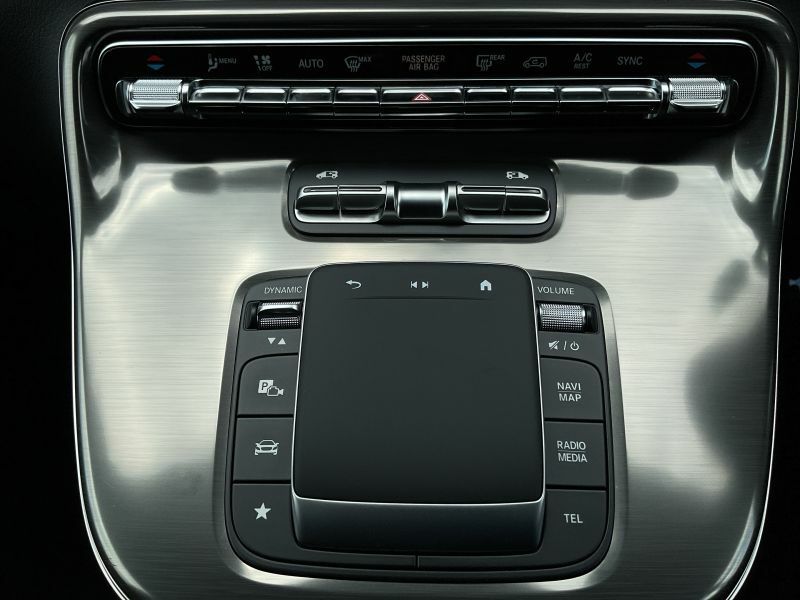 Mercedes-Benz V Class V 300 D Premium Amg Line Extra Long Black #64