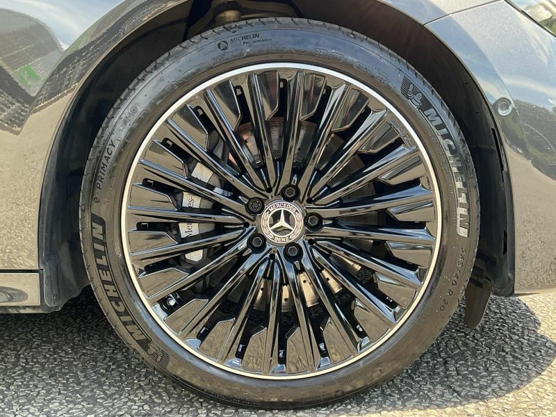 Mercedes-Benz E Class Saloon Grey #4