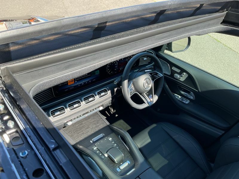Mercedes-Benz GLE Class Gle 300D 4Matic Amg Line Prem 9G-tronic 7 St Grey #31