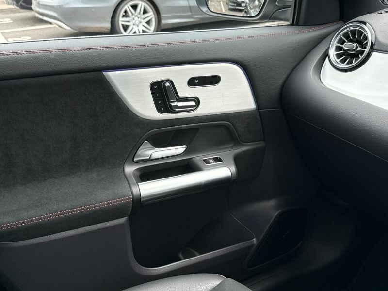 Mercedes-Benz GLA Class Ultra, B4 Mild Hybrid, Dark #20