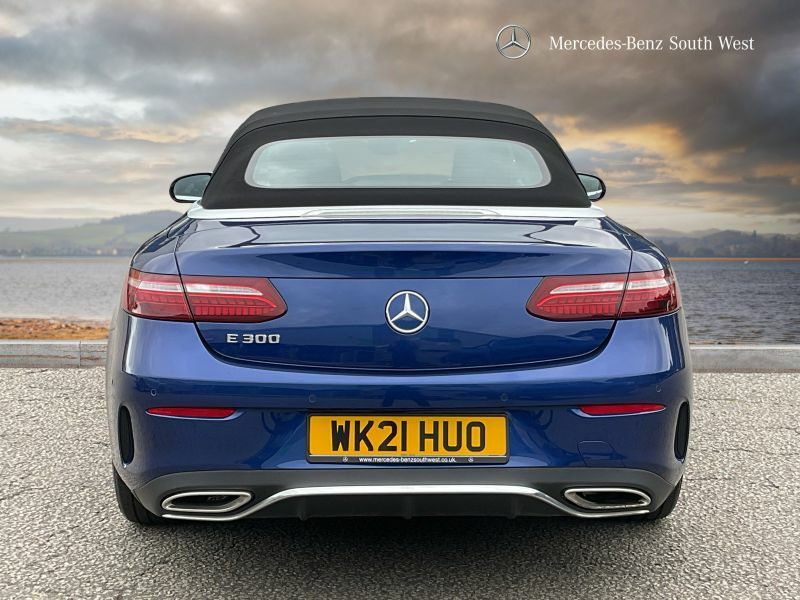 Mercedes-Benz E Class Saloon 2.0 E300de 13.5Kwh Amg Line G-tronic Euro Blue #12