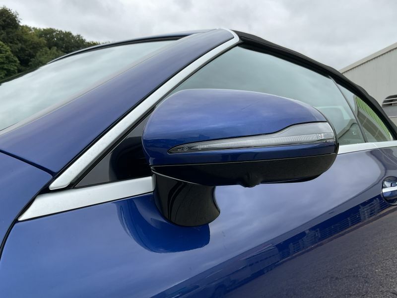 Mercedes-Benz E Class Saloon 2.0 E300de 13.5Kwh Amg Line G-tronic Euro Blue #24