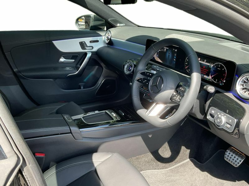 Mercedes-Benz CLA Class Estate Black #5