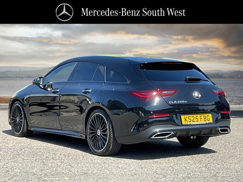 Mercedes-Benz CLA Class Estate Black #2