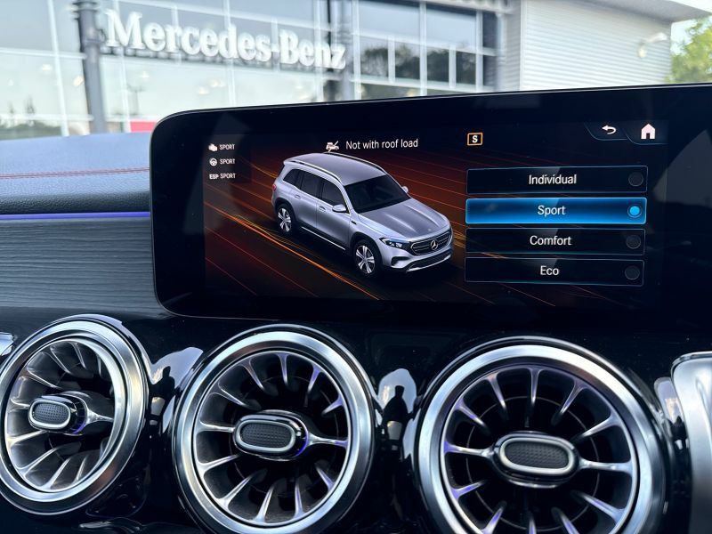 Mercedes-Benz EQB 300 66.5Kwh 228 Bhp Amg Line Premium Nq Black #32