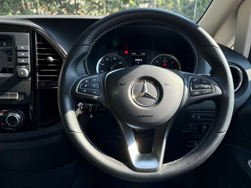 Mercedes-Benz Vito 2.0 116 Cdi Select Tourer G-tronic Rwd L3 Euro 6 Grey #29