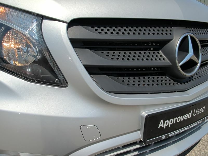 Mercedes-Benz Vito 2.1 L 2.1 114 Cdi Progressive Rwd L2 Euro 6 Ss White #14