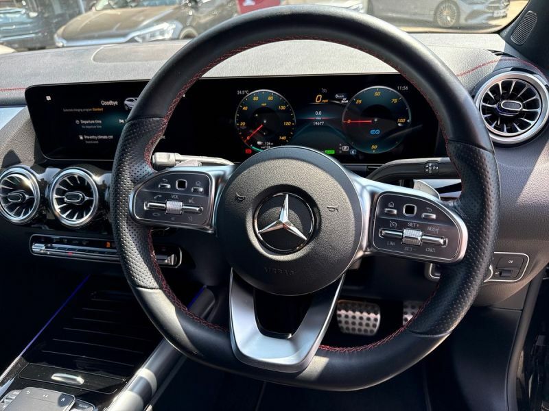 Mercedes-Benz EQA Suv Black #6