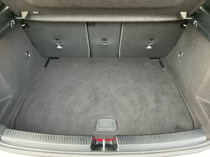 Mercedes-Benz A Class Hatchback Silver #14