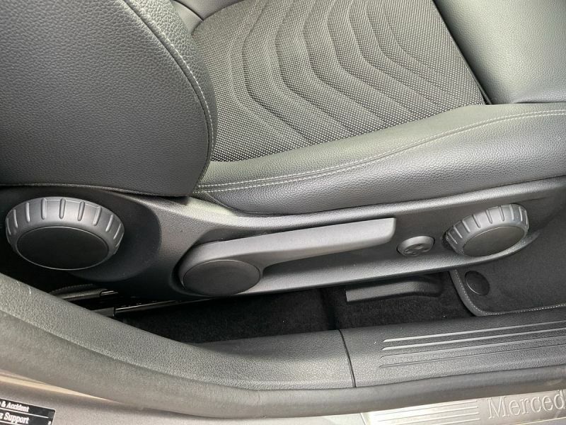 Mercedes-Benz A Class Hatchback Silver #30