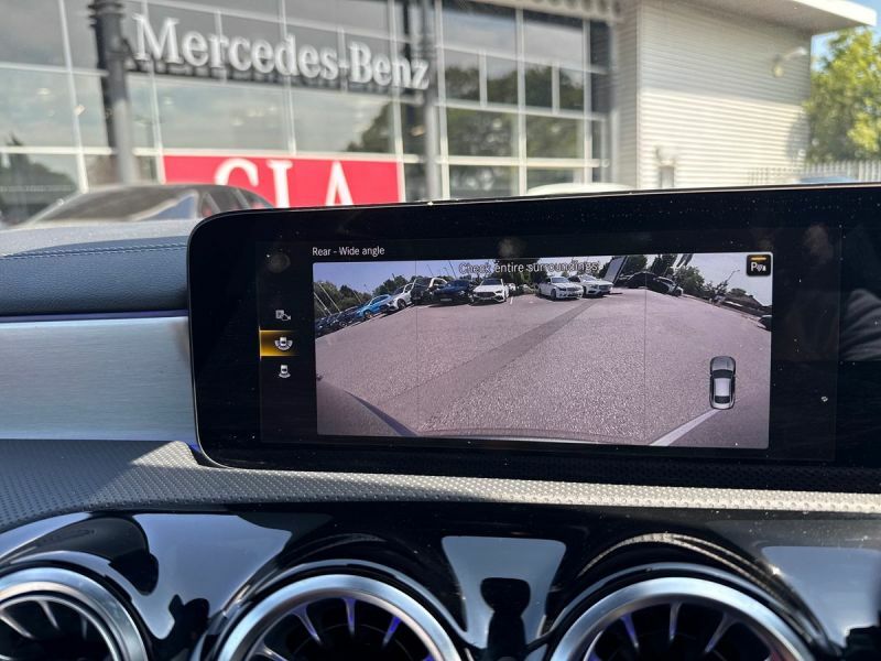 Mercedes-Benz CLA Class Automatic Black #32