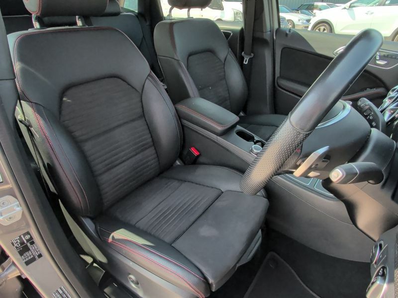 Mercedes-Benz B Class B180d Se Grey #39