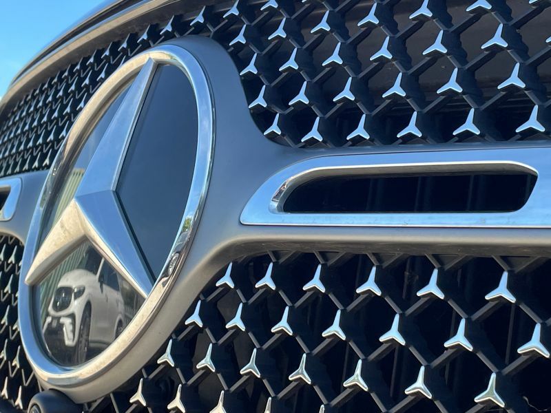 Mercedes-Benz GLC Class Suv Black #40