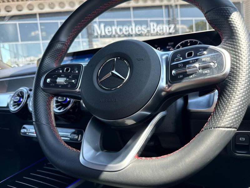 Mercedes-Benz GLB Class 200 Amg Line Executive Blue #22