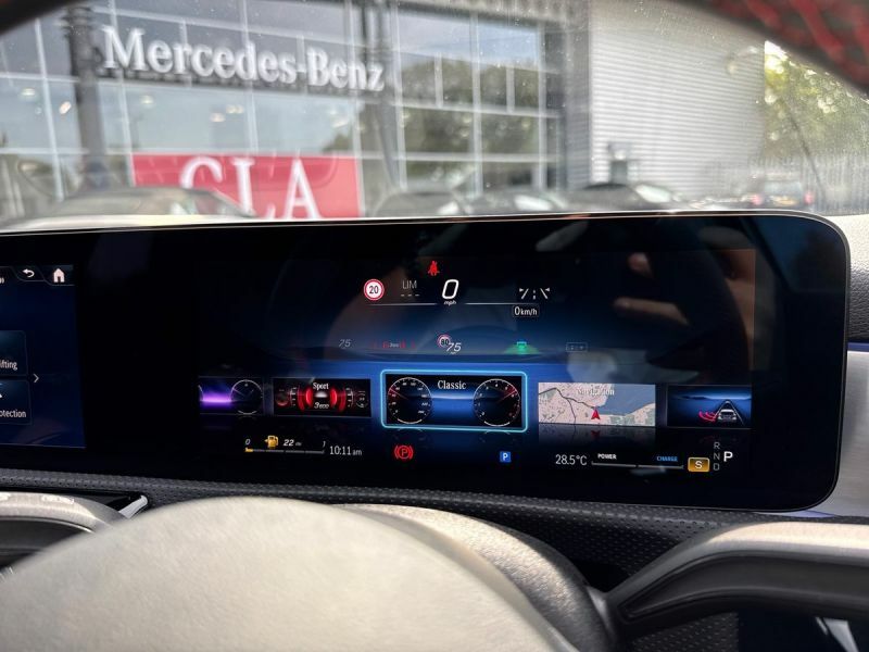 Mercedes-Benz A Class A200 Amg Line Executive Black #36