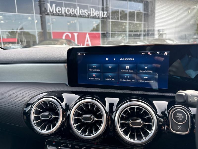 Mercedes-Benz A Class A200 Amg Line Executive Black #35