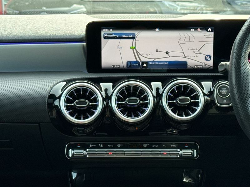 Mercedes-Benz A Class A200 Amg Line Executive Black #8