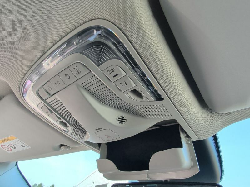 Mercedes-Benz Vito Pro White #31