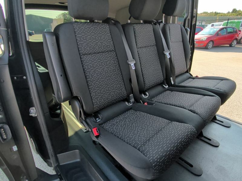 Mercedes-Benz Vito Pro White #32