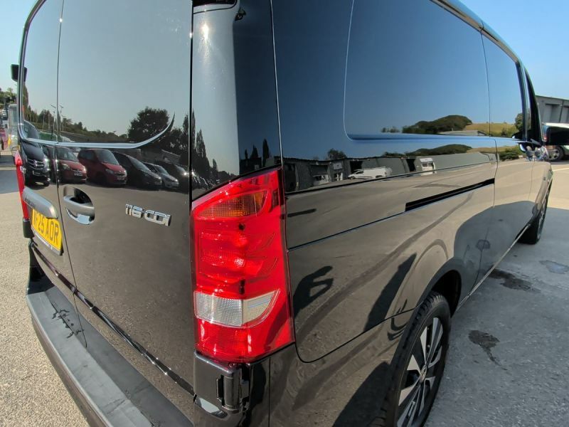 Mercedes-Benz Vito Pro Black #34