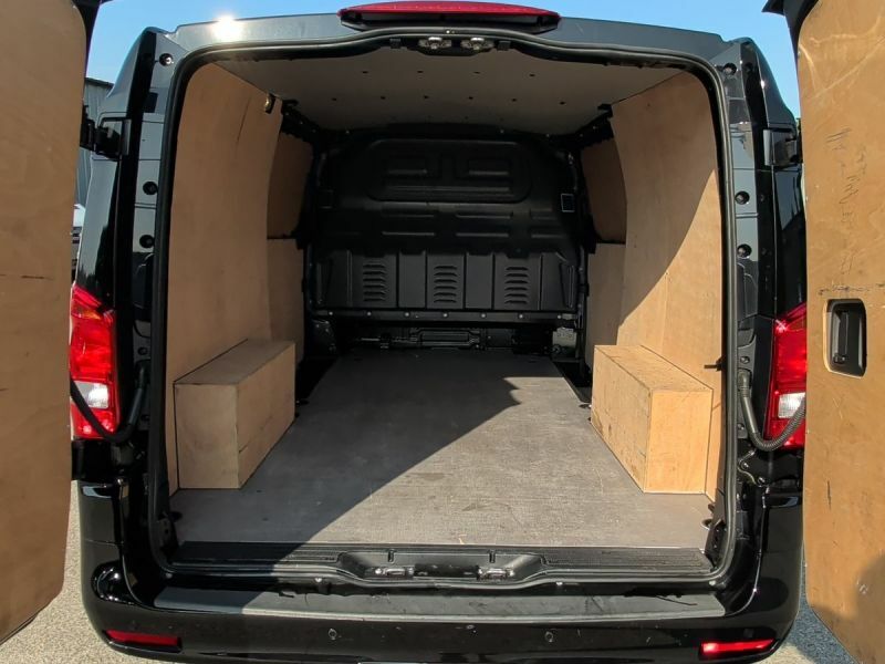 Mercedes-Benz Vito Pro Black #9