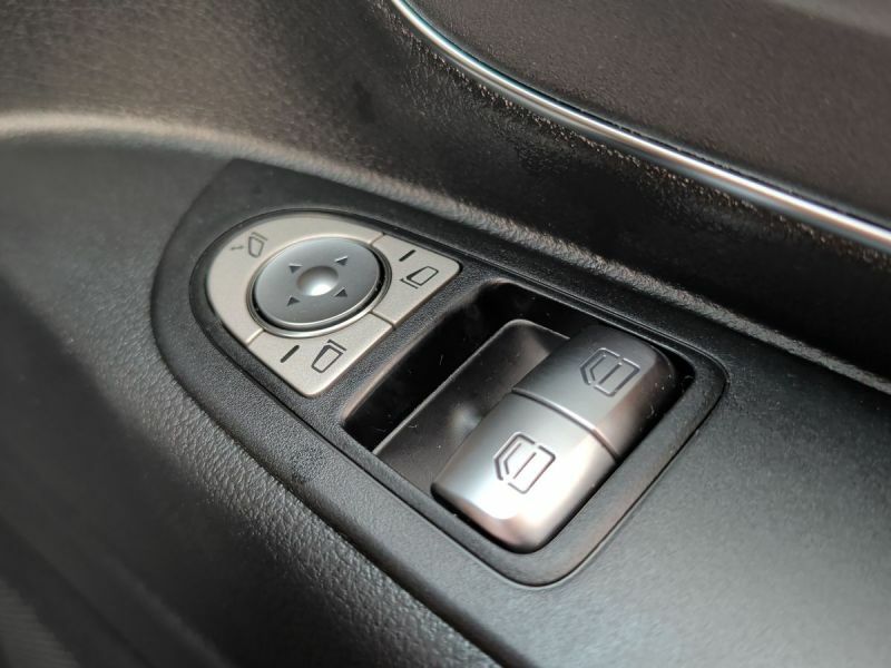 Mercedes-Benz Vito Pro Black #24