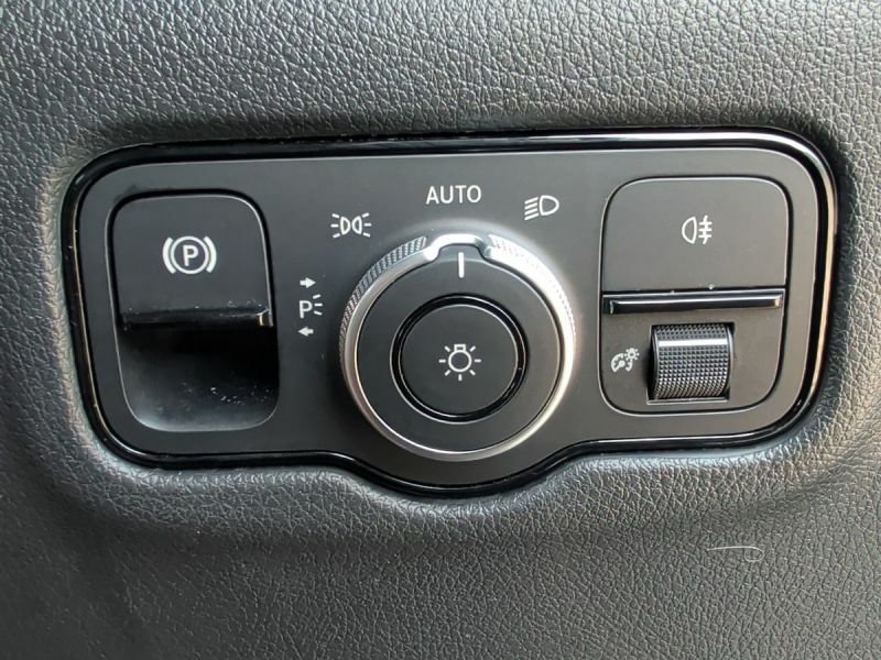Mercedes-Benz Vito Pro Black #23