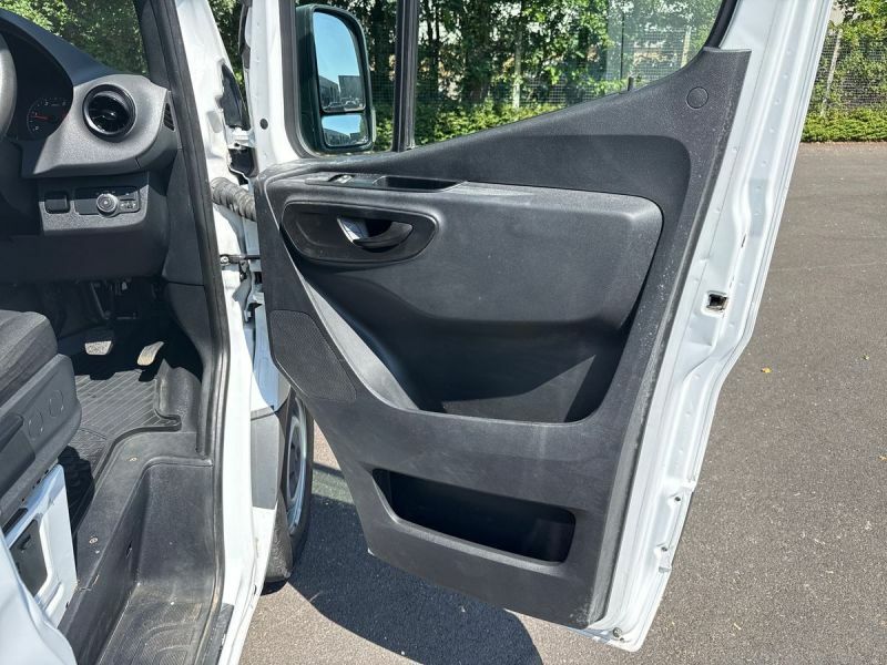Mercedes-Benz Sprinter 2022 2.0 315 Cdi Progressive Panel Van Silver #20