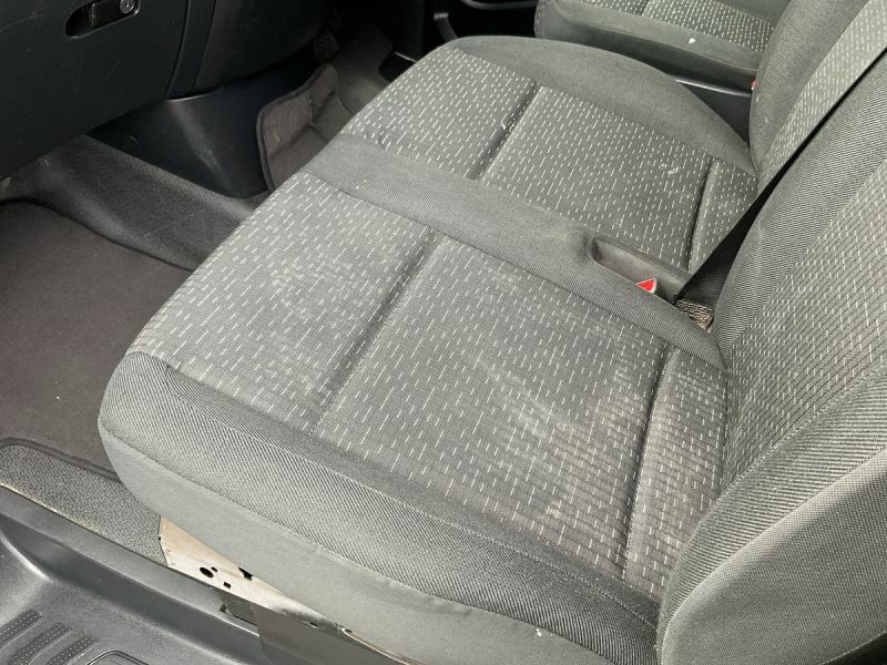 Mercedes-Benz Vito 2L Progressive White #28