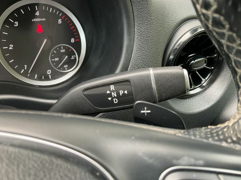 Mercedes-Benz Vito 2L Progressive White #22