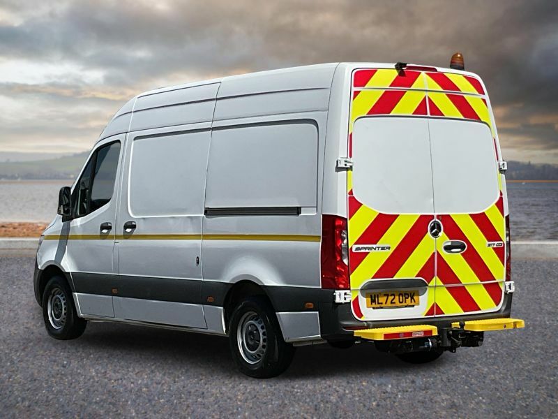 Mercedes-Benz Sprinter 2.0 317 Cdi Progressive Rwd L2 H2 Euro 6 S S White #2