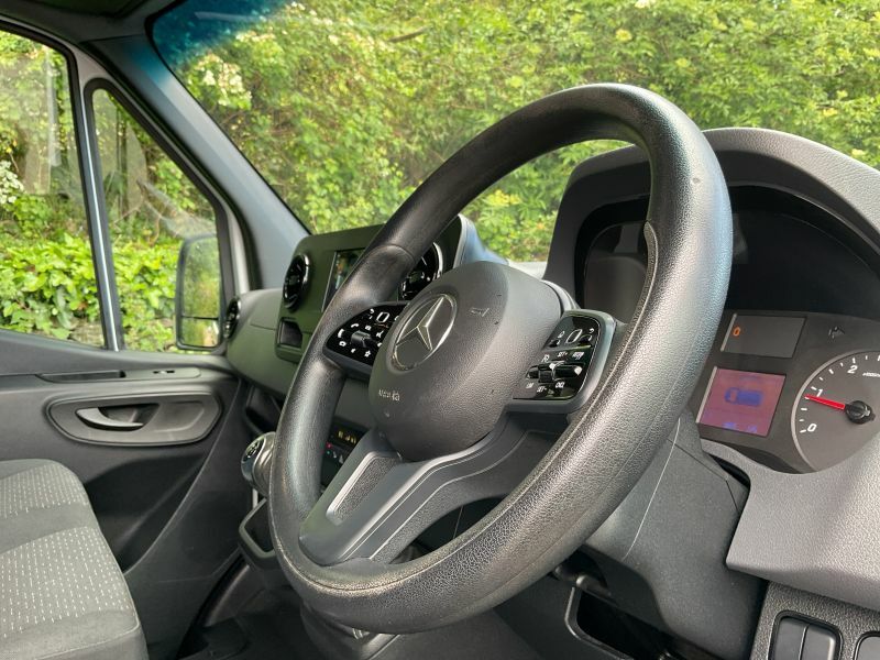 Mercedes-Benz Sprinter 2L 2.0 315 Cdi Premium Panel Van Silver #45