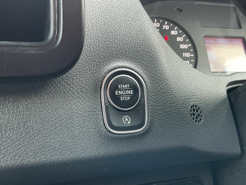 Mercedes-Benz Sprinter 2L 2.0 315 Cdi Premium Panel Van Silver #30