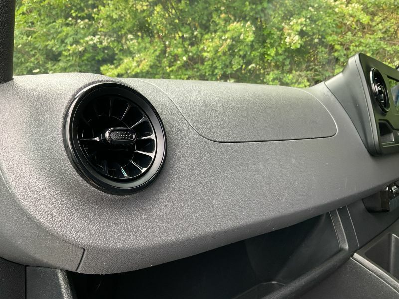 Mercedes-Benz Sprinter 2L 2.0 315 Cdi Premium Panel Van Silver #35