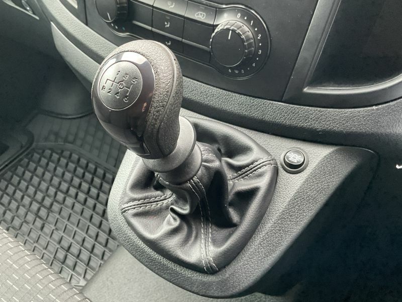 Mercedes-Benz Vito Minibus Black #36