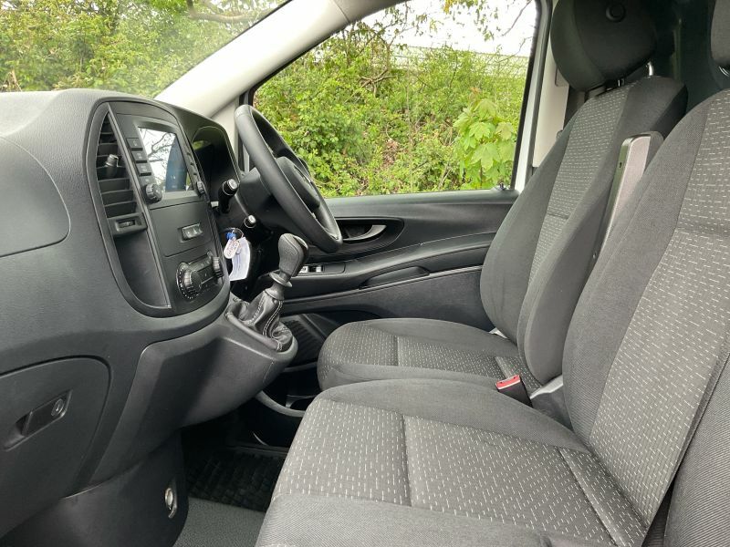 Mercedes-Benz Vito Minibus Black #33