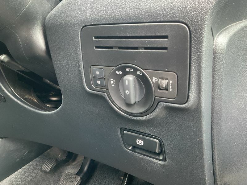 Mercedes-Benz Vito Minibus Black #22