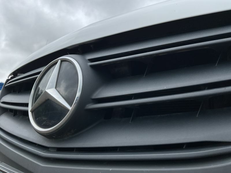 Mercedes-Benz Vito Minibus Black #17