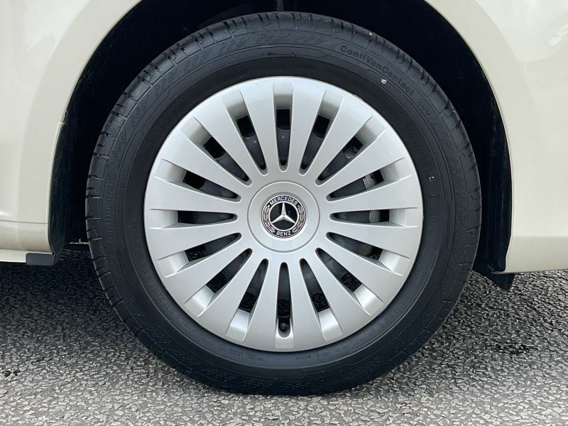 Mercedes-Benz eVito 116 E 66Kwh Progressive Fwd L2 6Dr Lwb Grey #4