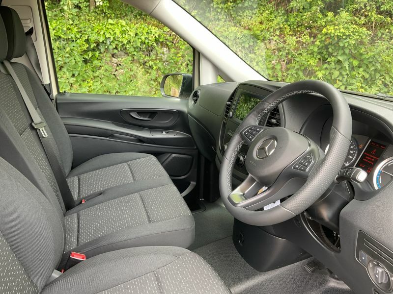 Mercedes-Benz eVito 116 E 66Kwh Progressive Fwd L2 6Dr Lwb Grey #5